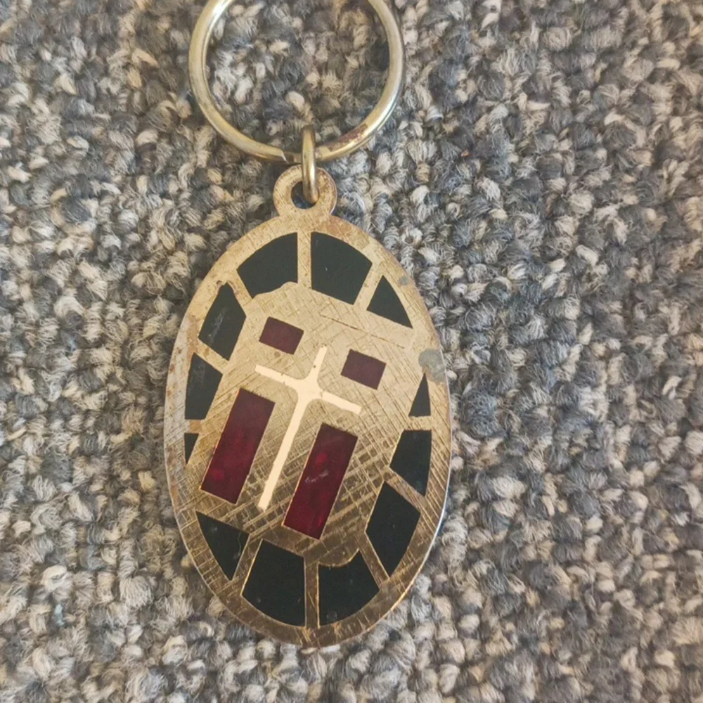 N/A keychain enamel